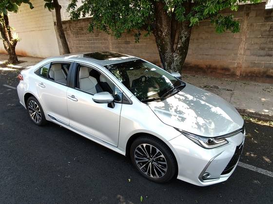 TOYOTA COROLLA 2.0 VVT-IE FLEX ALTIS PREMIUM DIRECT SHIFT