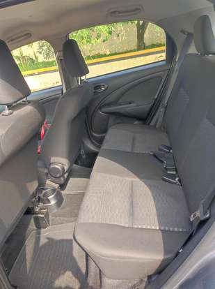 TOYOTA-ETIOS-1.3 X 16V FLEX 4P MANUAL TOYOTA-ETIOS-2015