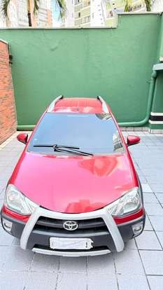 TOYOTA-ETIOS-2015