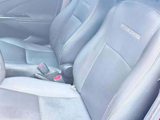 TOYOTA-ETIOS-1.5 XLS 16V FLEX 4P MANUAL TOYOTA-ETIOS-2015