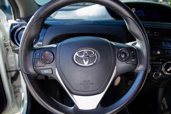 TOYOTA-ETIOS-2019