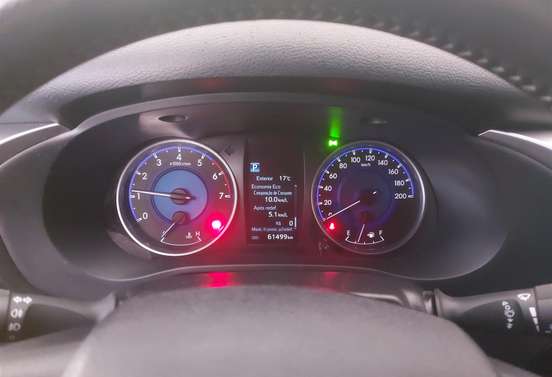 TOYOTA-HILUX-2020