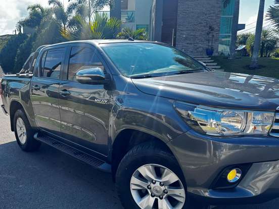 TOYOTA-HILUX-2.8 SRV 4X4 CD 16V DIESEL 4P AUTOMÁTICO TOYOTA-HILUX-2017