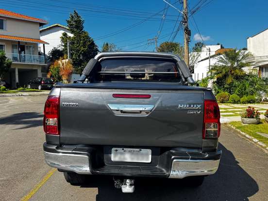 TOYOTA-HILUX-2.8 SRV 4X4 CD 16V DIESEL 4P AUTOMÁTICO TOYOTA-HILUX-2017