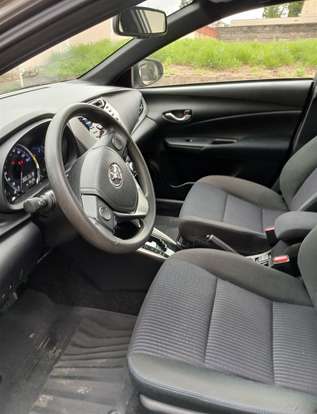 TOYOTA-YARIS-2018