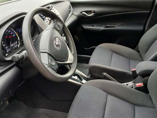 TOYOTA-YARIS-1.3 16V FLEX XL MULTIDRIVE TOYOTA-YARIS-2018