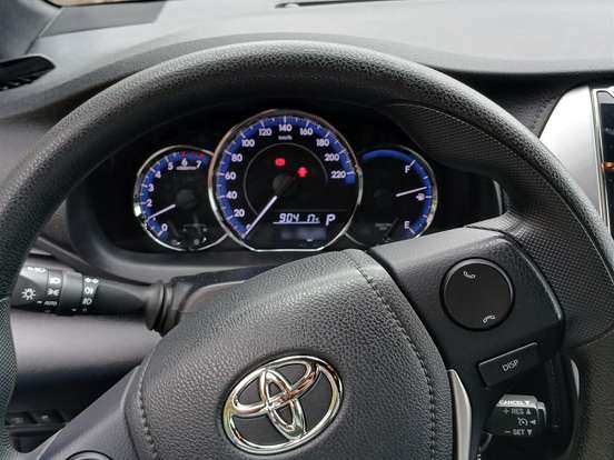 TOYOTA-YARIS-1.3 16V FLEX XL MULTIDRIVE TOYOTA-YARIS-2018