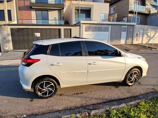 TOYOTA-YARIS-1.5 16V FLEX XLS MULTIDRIVE TOYOTA-YARIS-2024