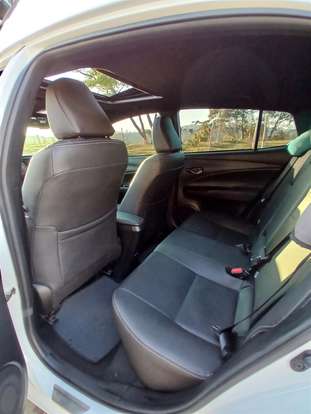 TOYOTA-YARIS-2024
