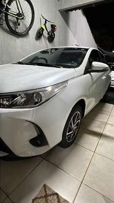 TOYOTA-YARIS-1.5 16V FLEX XS MULTIDRIVE TOYOTA-YARIS-2024
