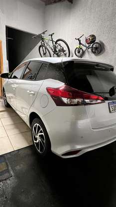 TOYOTA-YARIS-1.5 16V FLEX XS MULTIDRIVE TOYOTA-YARIS-2024
