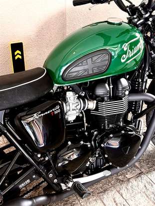 TRIUMPH-BONNEVILLE T 100 865-2015