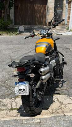 TRIUMPH-SCRAMBLER 900-2023