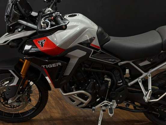 TRIUMPH-TIGER 900 RALLY PRO-2025