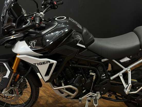 TRIUMPH-TIGER 900 RALLY PRO-2025