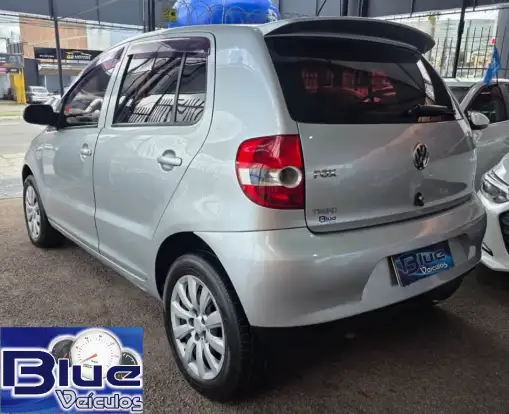 VOLKSWAGEN-FOX-1.0 MI 8V FLEX 4P MANUAL VOLKSWAGEN-FOX-2009