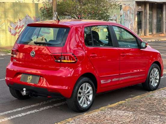 VOLKSWAGEN-FOX-1.6 MSI TOTAL FLEX CONNECT 4P MANUAL VOLKSWAGEN-FOX-2020