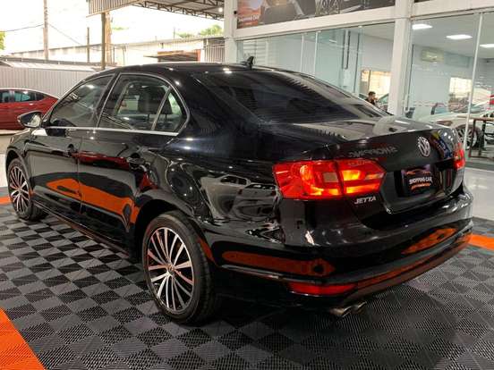 VOLKSWAGEN-JETTA-2.0 TSI HIGHLINE 211CV GASOLINA 4P TIPTRONIC VOLKSWAGEN-JETTA-2013