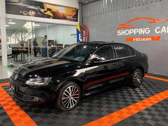 VOLKSWAGEN-JETTA-2.0 TSI HIGHLINE 211CV GASOLINA 4P TIPTRONIC VOLKSWAGEN-JETTA-2013