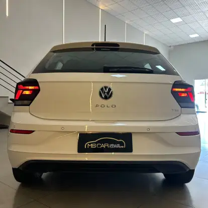 VOLKSWAGEN-POLO-2024