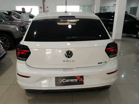VOLKSWAGEN-POLO-2023