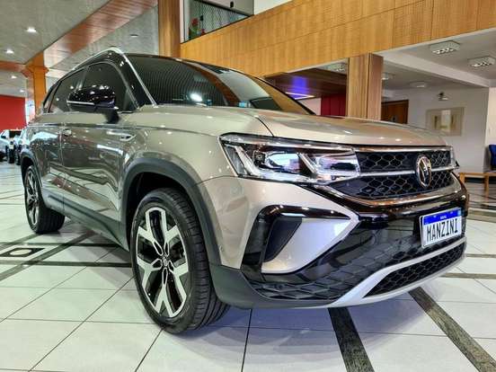 VOLKSWAGEN-TAOS-2025