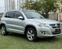 VOLKSWAGEN TIGUAN 2.0 TSI 16V TURBO GASOLINA 4P TIPTRONIC VOLKSWAGEN TIGUAN 2.0 TSI 16V TURBO GASOLINA 4P TIPTRONIC
