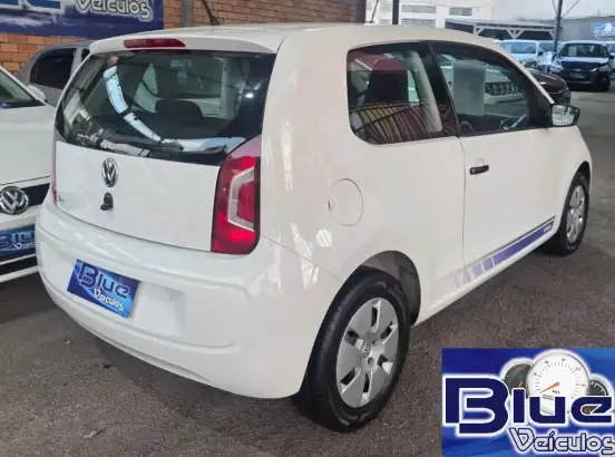 VOLKSWAGEN-UP-2016
