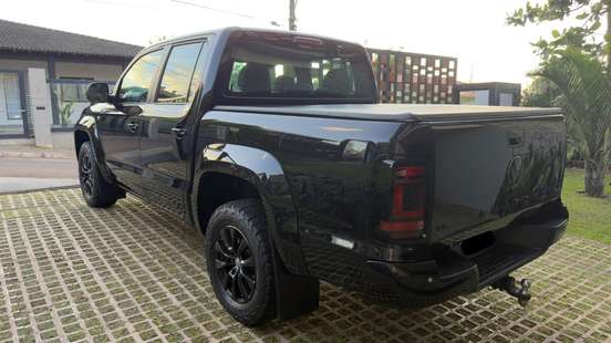 VOLKSWAGEN-AMAROK-2024