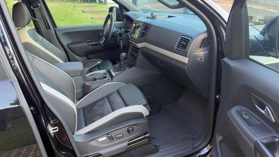VOLKSWAGEN-AMAROK-2024