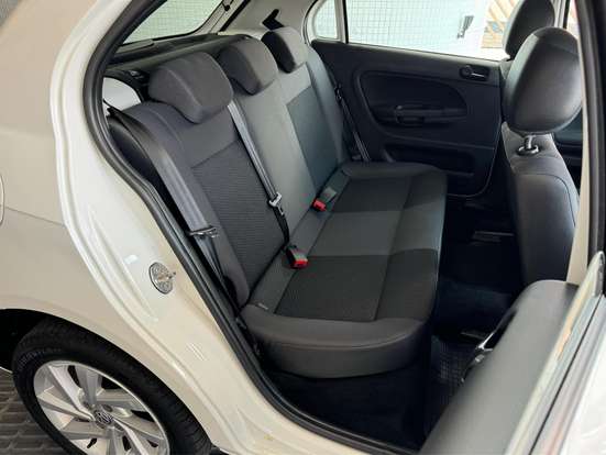 VOLKSWAGEN-GOL-2019