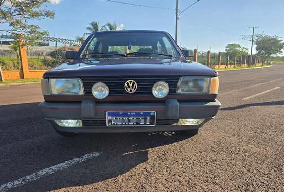 VOLKSWAGEN-GOL-1993