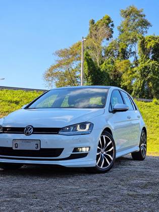 VOLKSWAGEN GOLF 1.4 TSI HIGHLINE 16V TOTAL FLEX 4P TIPTRONIC