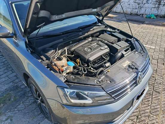 VOLKSWAGEN-JETTA-2.0 TSI HIGHLINE 211CV GASOLINA 4P TIPTRONIC VOLKSWAGEN-JETTA-2017