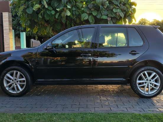 VOLKSWAGEN-GOLF-2.0 MI GT 8V FLEX 4P MANUAL VOLKSWAGEN-GOLF-2010