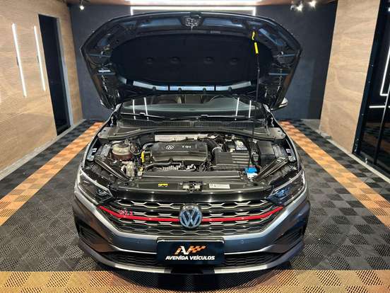 VOLKSWAGEN-JETTA-2.0 350 TSI GASOLINA GLI DSG VOLKSWAGEN-JETTA-2020