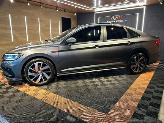VOLKSWAGEN-JETTA-2.0 350 TSI GASOLINA GLI DSG VOLKSWAGEN-JETTA-2020