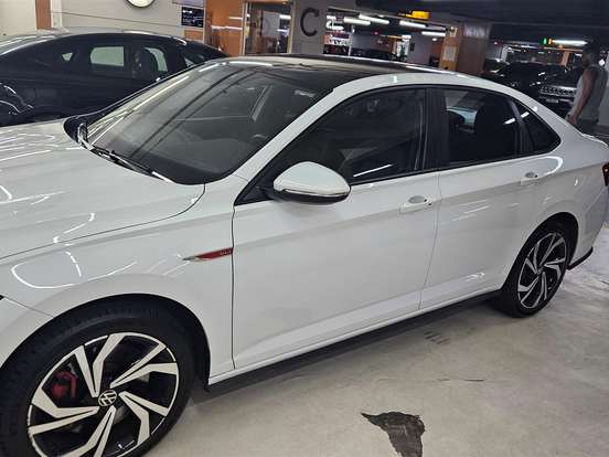 VOLKSWAGEN-JETTA-2.0 350 TSI GASOLINA GLI DSG VOLKSWAGEN-JETTA-2023