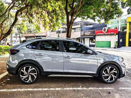 VOLKSWAGEN-NIVUS-1.0 200 TSI TOTAL FLEX HIGHLINE AUTOMÁTICO VOLKSWAGEN-NIVUS-2022