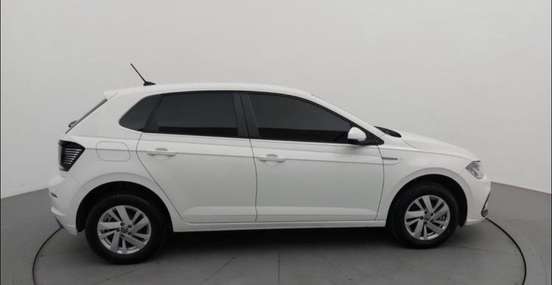VOLKSWAGEN-POLO-2023