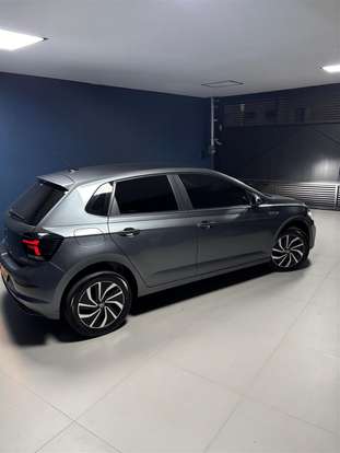 VOLKSWAGEN-POLO-2024