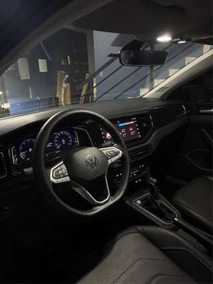 VOLKSWAGEN-POLO-2024