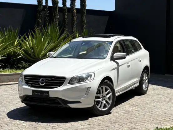VOLVO-XC60-2.0 T5 MOMENTUM GASOLINA 4P AUTOMÁTICO VOLVO-XC60-2017