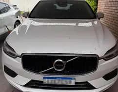 VOLVO XC60 2.0 T5 GASOLINA MOMENTUM AWD GEARTRONIC VOLVO XC60 2.0 T5 GASOLINA MOMENTUM AWD GEARTRONIC