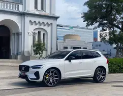VOLVO XC60 2.0 T8 RECHARGE ULTIMATE DARK AWD GEARTRONIC VOLVO XC60 2.0 T8 RECHARGE ULTIMATE DARK AWD GEARTRONIC