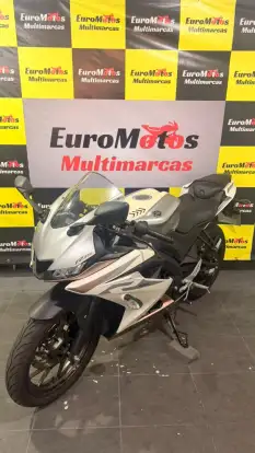 YAMAHA-YZF R15 YAMAHA-YZF R15-2025