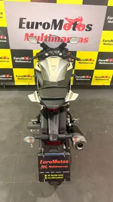 YAMAHA-YZF R15 YAMAHA-YZF R15-2025