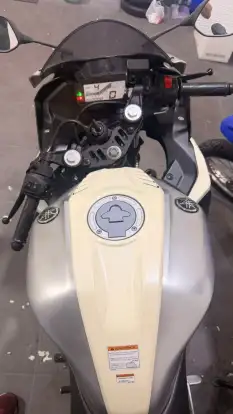 YAMAHA-YZF R15 YAMAHA-YZF R15-2025