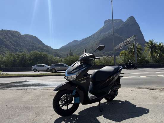 YAMAHA-FLUO 125 HYBRID CONNECTED ABS-2026