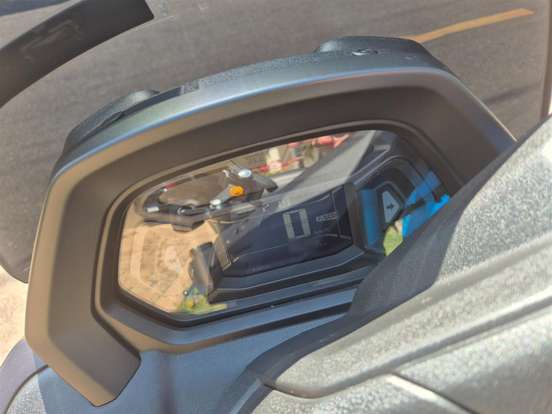 YAMAHA-NMAX CONNECTED 160 ABS-2025
